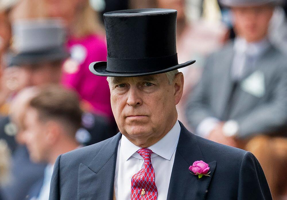 Kralın qardaşı da 