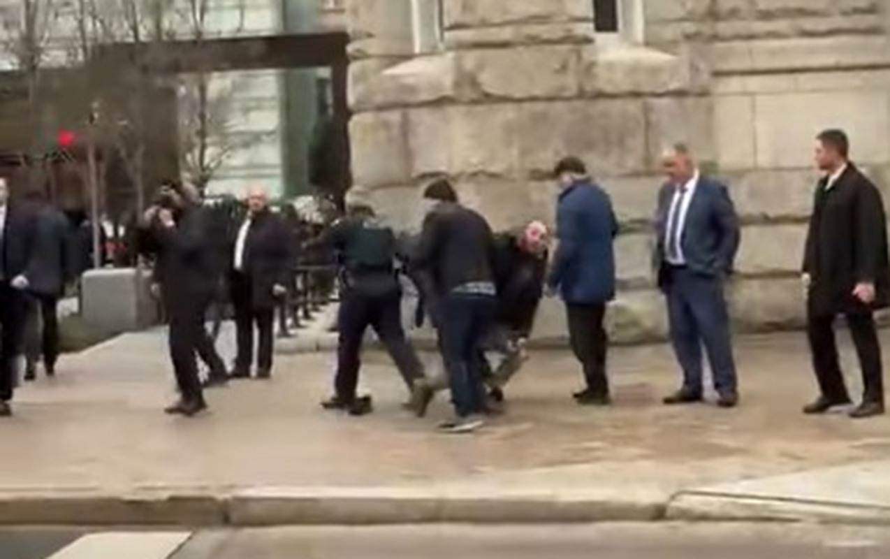 Prezidentin təhlükəsizlik xidmətinin əməkdaşları ABŞ polisi ilə birlikdə təxribatın qarşısını aldılar - Video