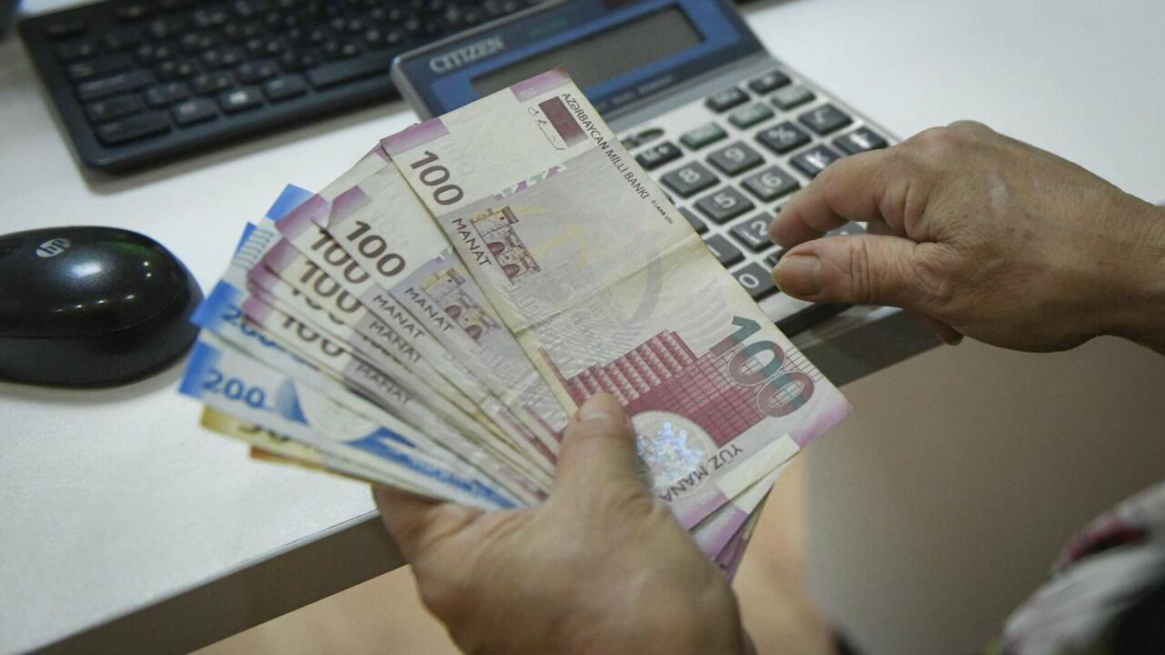 Məzuniyyətlərlə bağlı YENİ QAYDALAR – Bu şəxslərə kompensasiya veriləcək