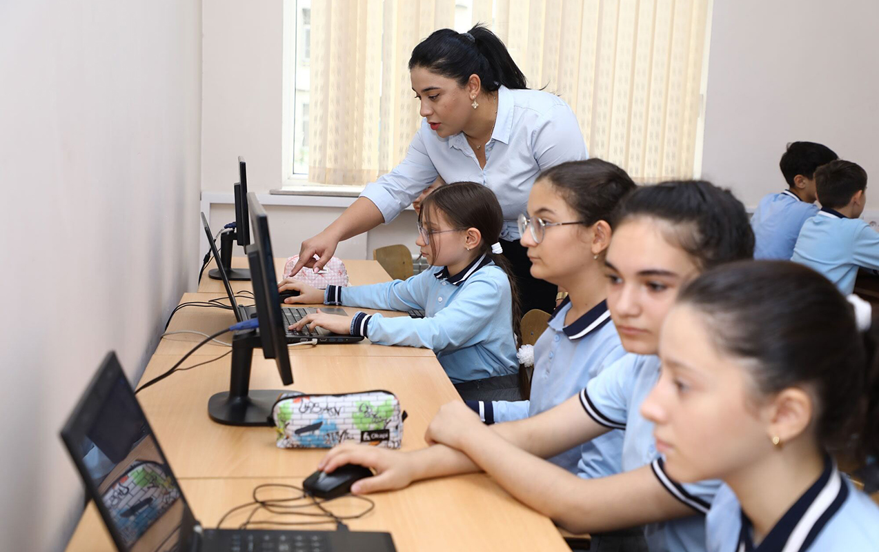 İnternetə çıxışı olan şagirdlərin sayı açıqlandı