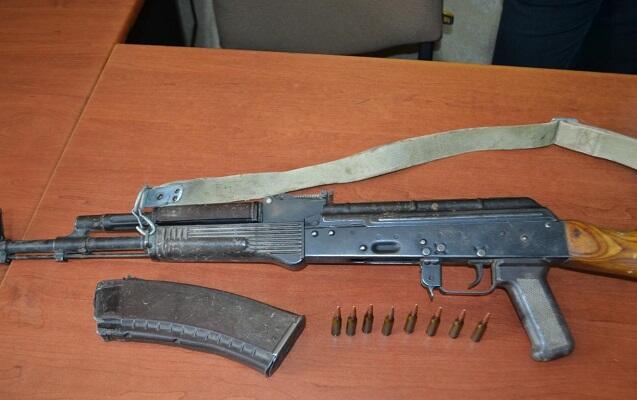 Polis silah-sursat aşkarladı