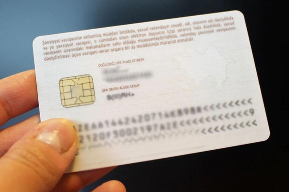 15 yaşı tamam olmayanlar üçün şəxsiyyət vəsiqəsi pulsuz ola bilər