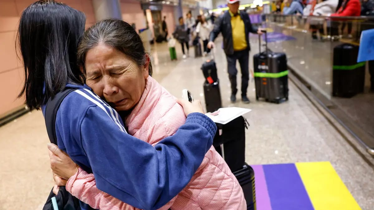 Yaxın Şərqdə qapalı qalan turistlər otel xərclərini ödəmək üçün onlayn vəsait toplayırlar