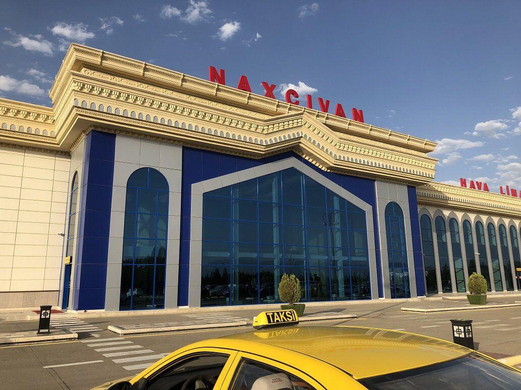 Naxçıvan aeroportunun fəaliyyəti bərpa EDİLDİ