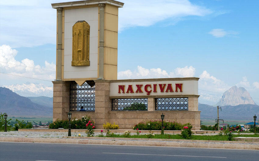 Moskva və Qars müqavilələrinin adı Naxçıvan Konstitusiyasından ÇIXARILDI