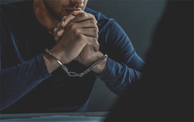 21 yaşlı oğlan sosial şəbəkədə əxlaqsız təkliflərinə görə həbs olundu