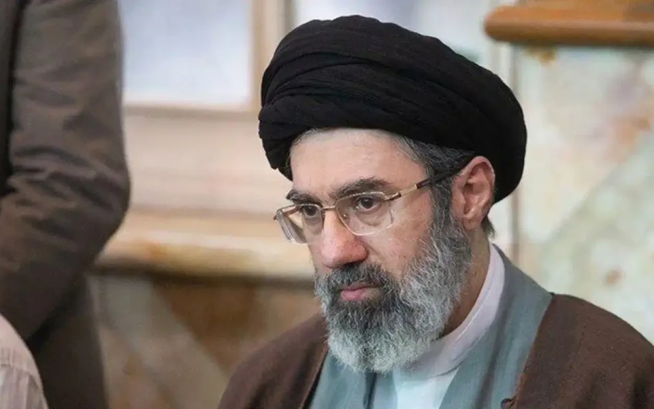 ABŞ Müctəba Xameneinin başına 10 milyon dollar pul qoydu