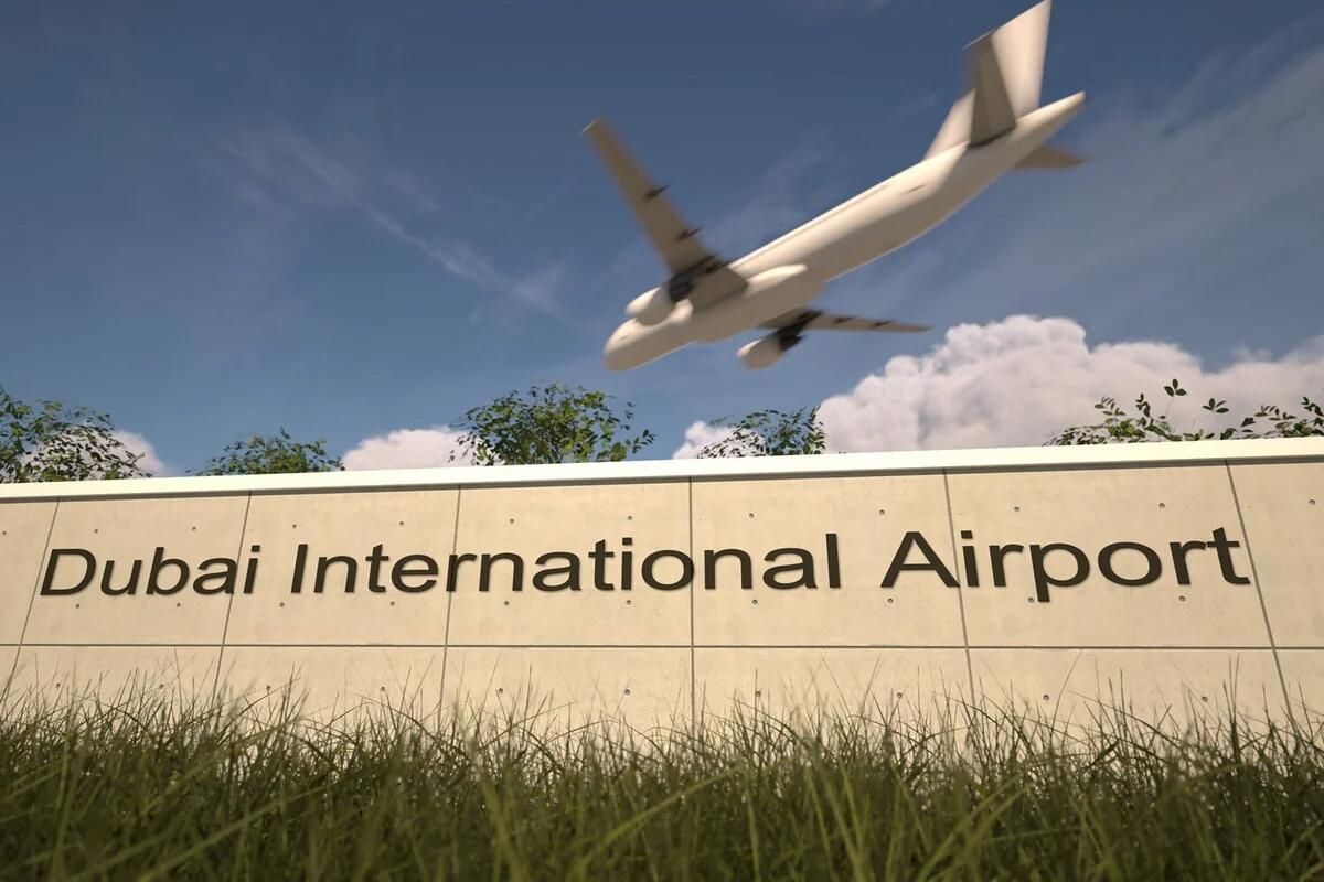 Dubay Beynəlxalq Hava Limanı dron hücumuna görə uçuşları dayandırıb