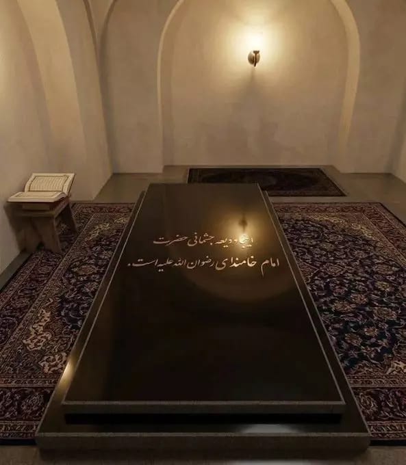 Əli Xamneyinin məqbərəsinin ilk dəfə fotosu çəkilib