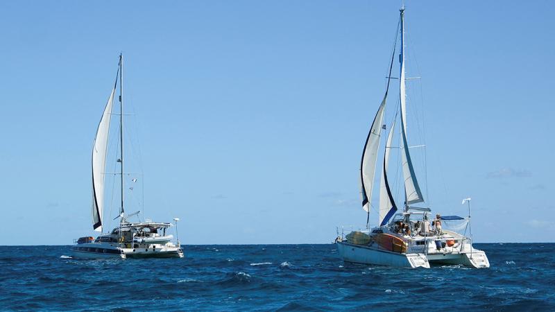 Kubaya humanitar yardım aparan iki mülki qayıq itkin düşüb