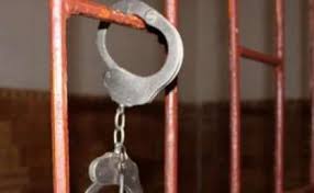 Çayxanada stəkanları qıran və müştərini döyən şəxsin cəzası dəyişdirildi