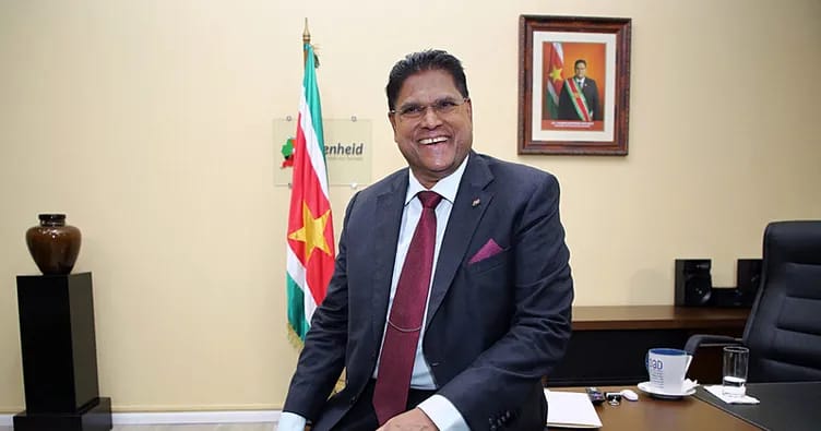 Surinamın keçmiş prezidenti Santoxi vəfat edib