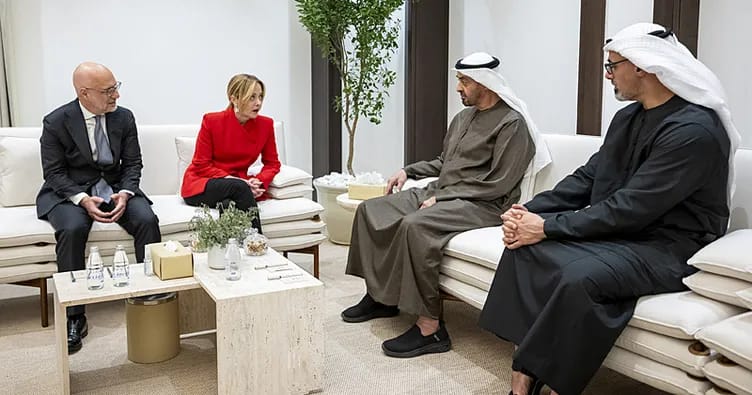 İtaliyanın baş naziri Meloni BƏƏ prezidenti Əl Nahyan ilə görüşüb