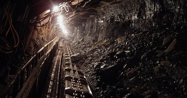 Ukrayna kömür mədəninə hücum etdi: 41 işçi yerin altında qaldı 