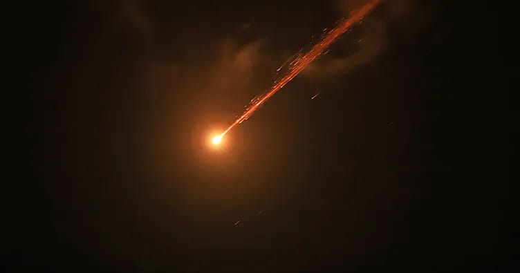 İranın Əlburz vilayətinə ABŞ-İsrail hücumları: 2-si uşaq olmaqla 18 nəfər həlak olub