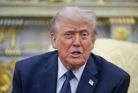 Tramp İranla iki həftəlik atəşkəsi qəbul etdiyini açıqlayıb