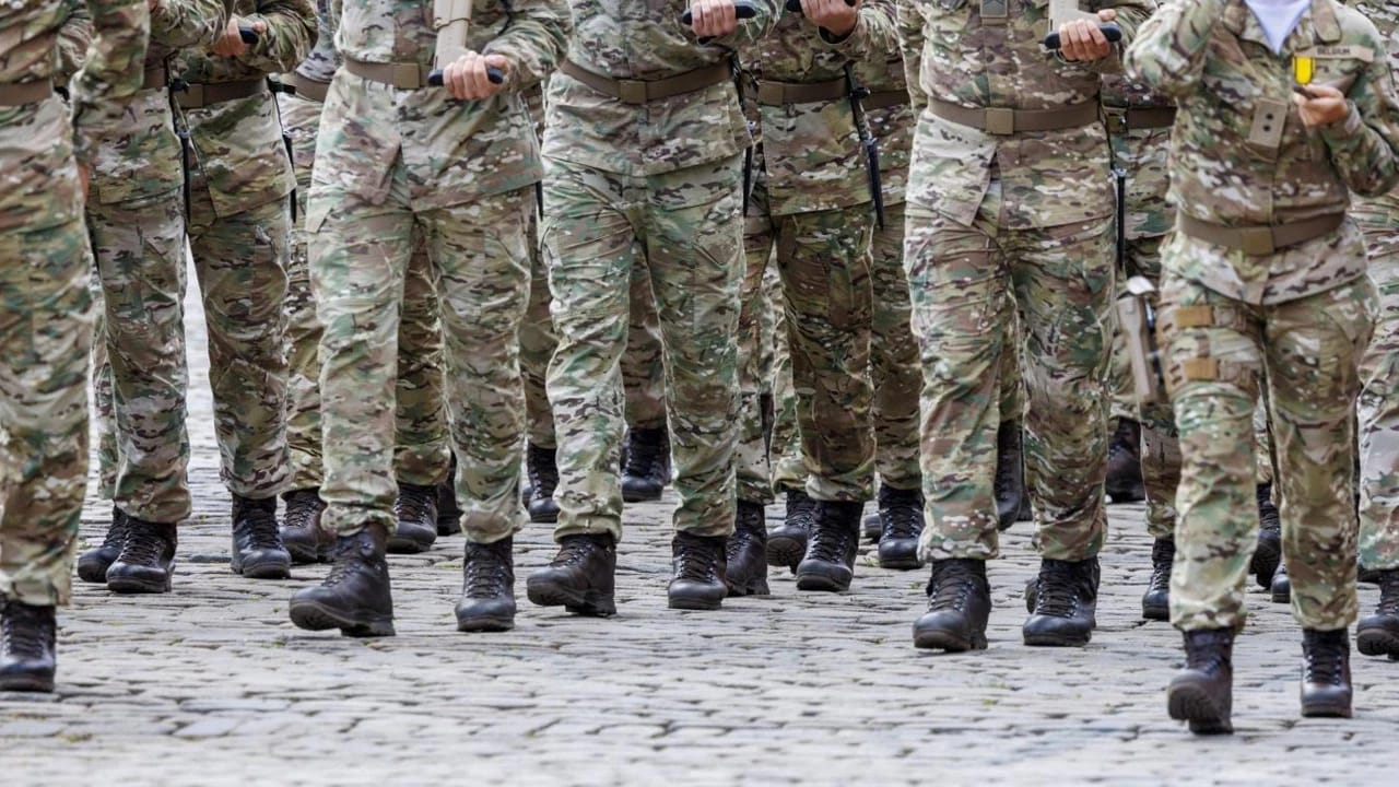 Belçikada könüllü hərbi xidmət üçün müraciət edənlərin sayı məlum olub