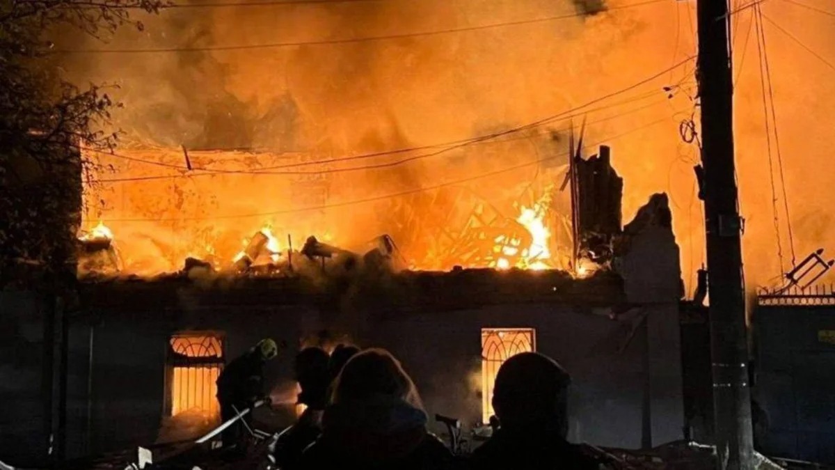 Ukrayna Rusiyadakı neft obyektlərinə hücum edib