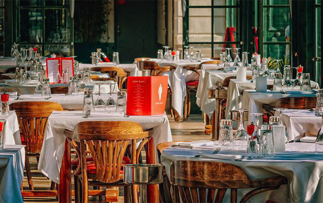 İtkin kimi axtarılırdı - Restoranda ölübmüş