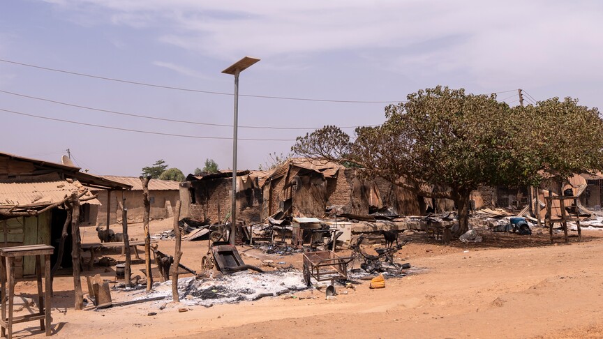 Nigeriya hərbi hava hücumunda səhvən 56 mülki şəxs həlak olub