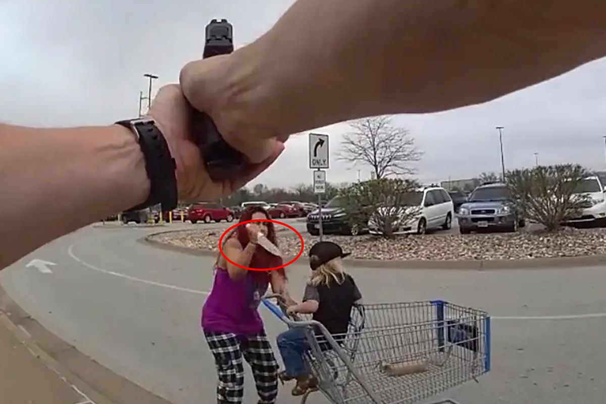 Polis mağazadan qaçırdığı uşağı bıçaqlayan qadını güllələyib