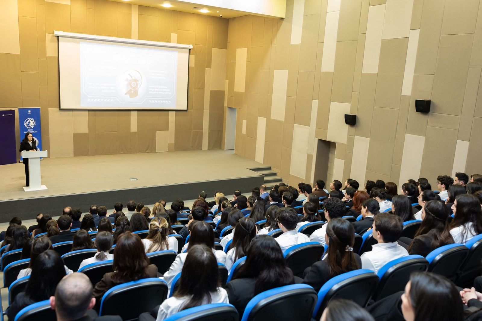 ASAN könüllüləri “Gənc İnnovatorlar” proqramını təqdim ediblər