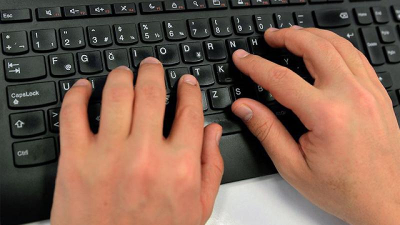 Meta işçilərin klaviatura və siçan hərəkətlərini izləyəcək