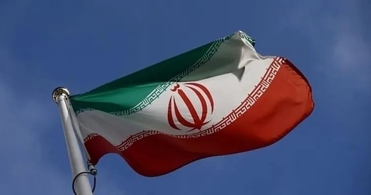 İran Mossad agentini edam etdi