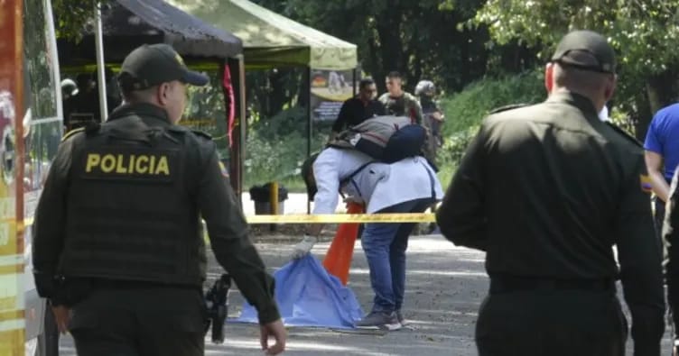 Kolumbiyada qanlı hücum: 5 gənc həyatını itirdi