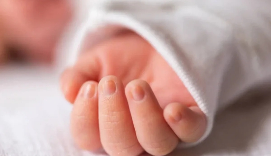 Bakıda körpə müayinəyə aparıldığı xəstəxanada öldü