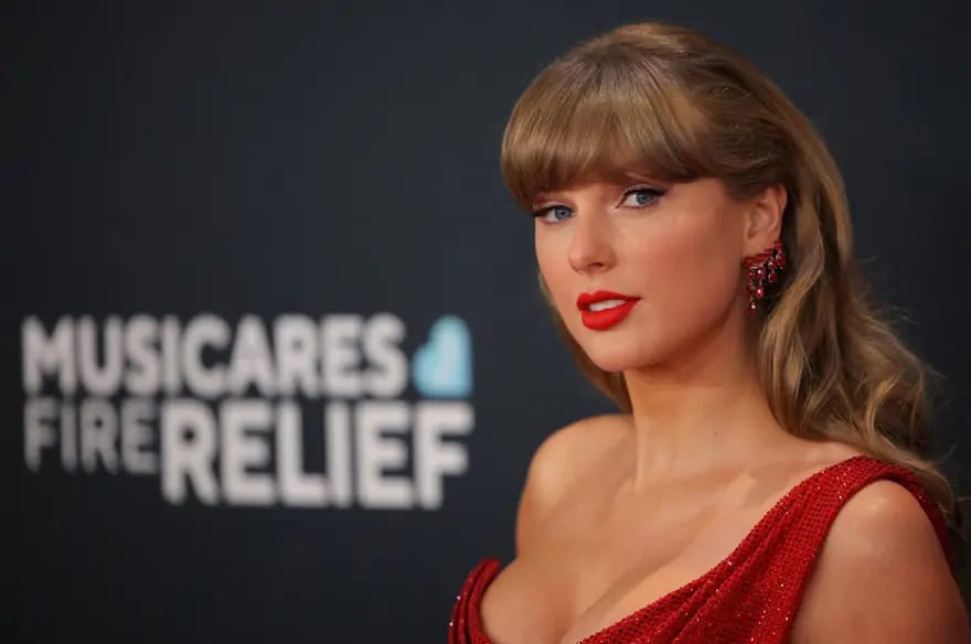 Taylor Swift süni intellektə qarşı qanuni tədbirlər görür