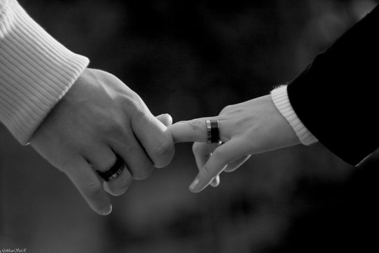 14 yaşlı qızla 19 yaşlı oğlan qonaq getdikləri evin hamamında zəhərləndi - Biri öldü