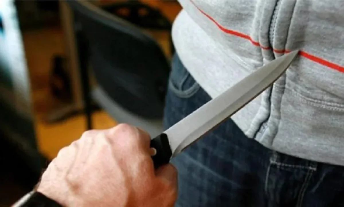 Gəncədə məktəbdə dəhşətli hadisə: Şagird bıçaqlandı