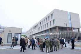 Xarici diplomatlar Laçına yola düşüblər