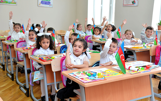 Bu məktəblərdə I sinfə qəbul müsabiqə yolu ilə aparılır