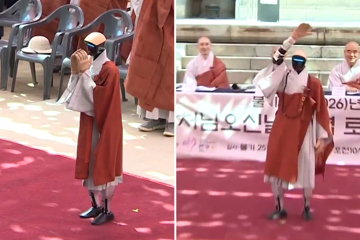Cənubi Koreya ilk insanabənzər Buddist rahibini təqdim etdi