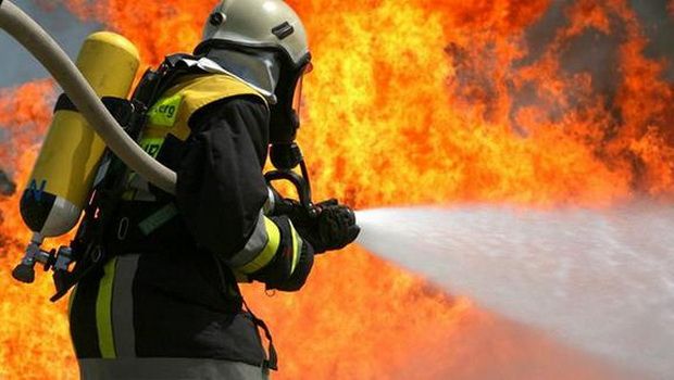 Qobustanda elektrik stansiyasındakı güclü yanğın olub - FOTO