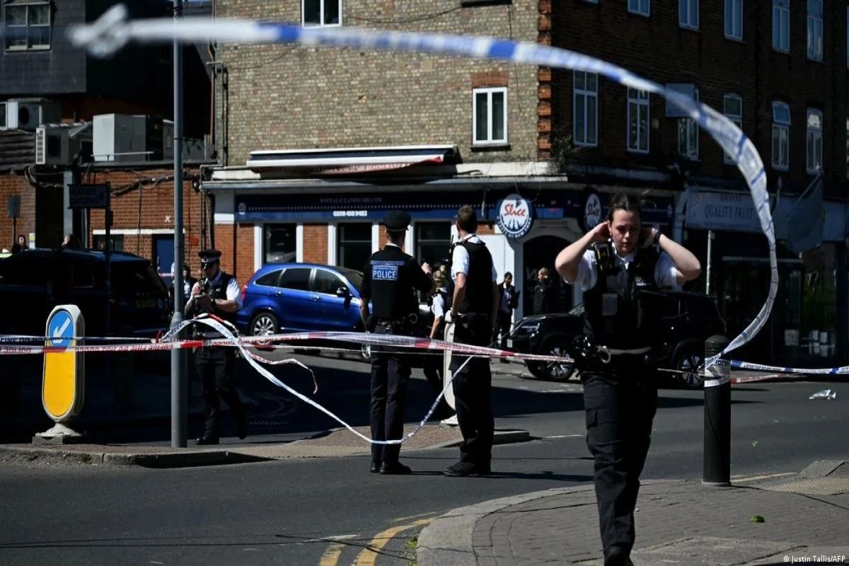 Londonda yəhudi icmasına hücum: Üç nəfər yaralandı