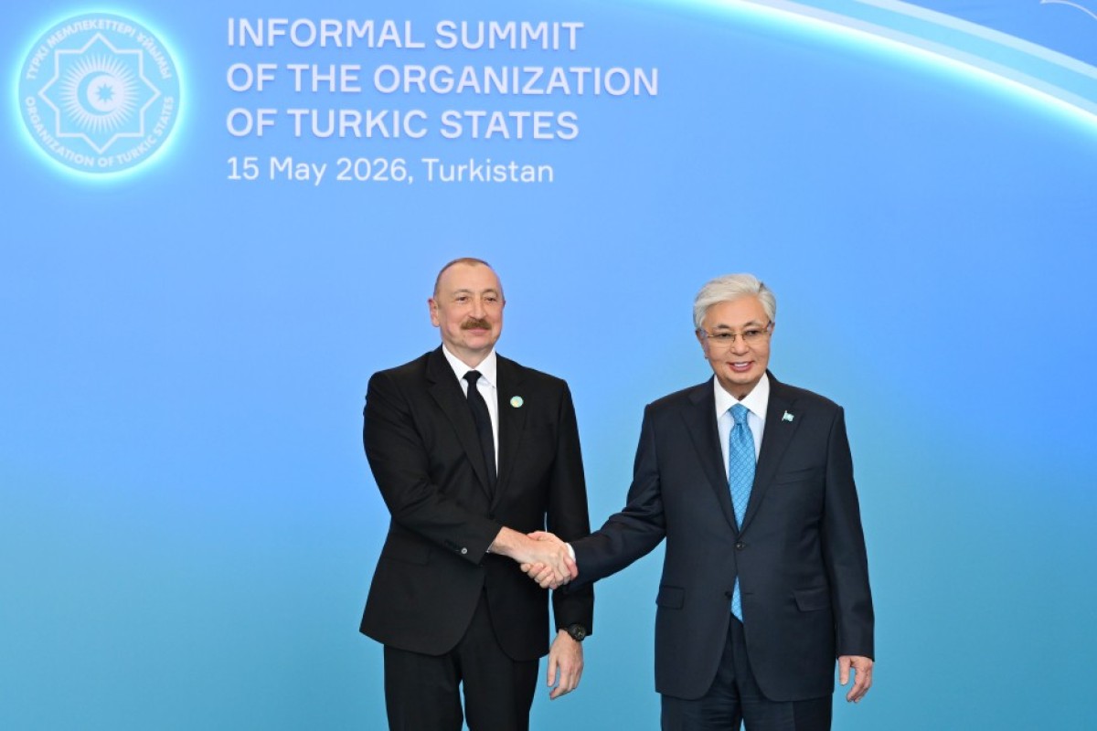 Prezident TDT-nin qeyri-rəsmi Zirvə görüşündə iştirak edir