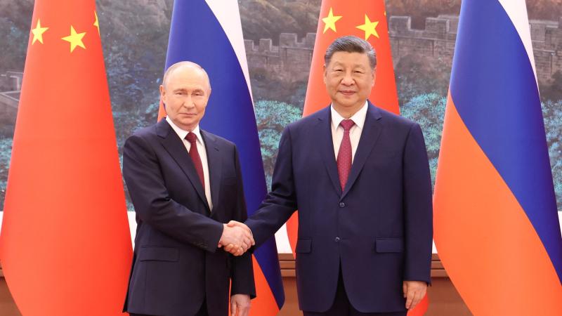 Putin: Rusiya və Çin qlobal problemlərin həllinə töhfə verir