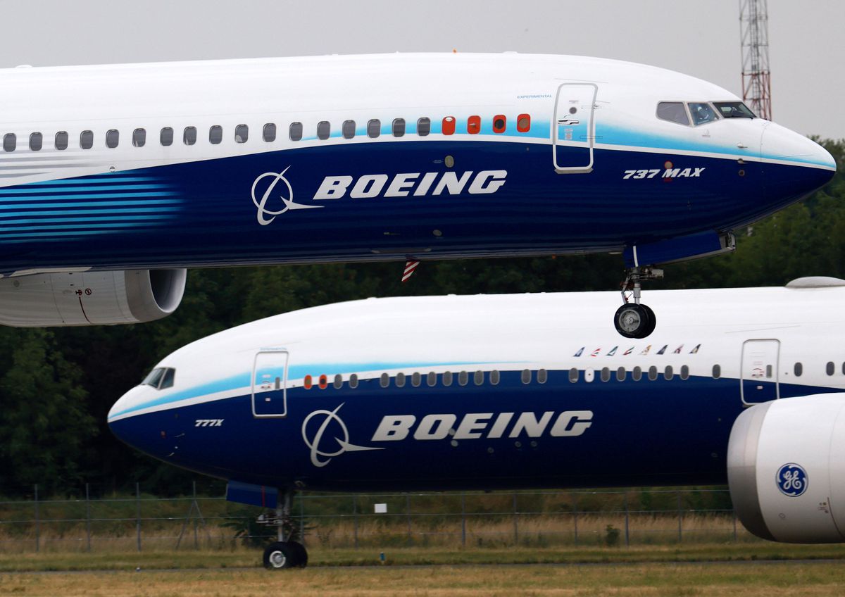 Çin 200 Boeing təyyarəsi alacaq