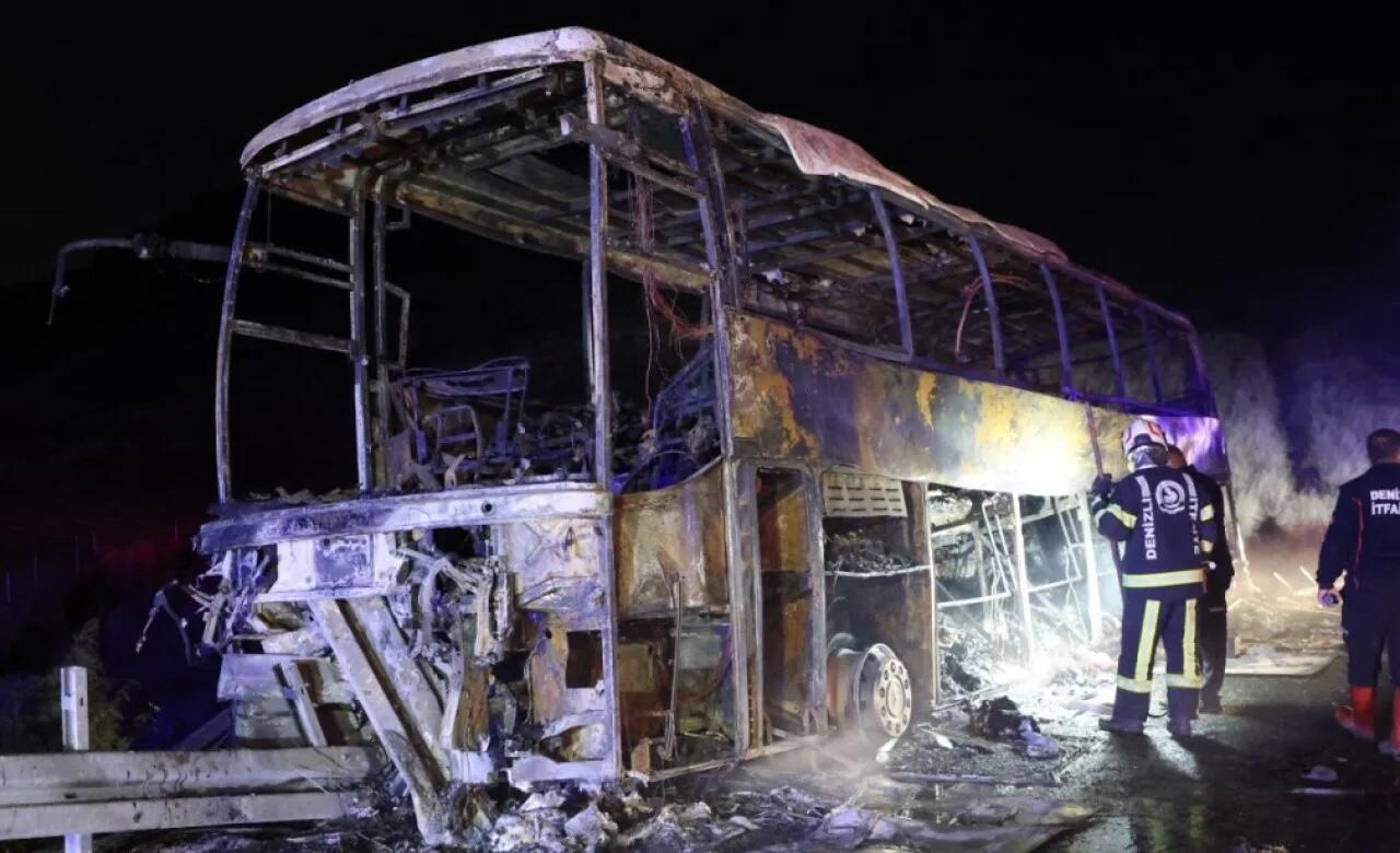 Türkiyədə sərnişin avtobusu yanıb, ölənlər var