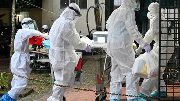 Nigeriya Ebola təhlükəsi ilə əlaqədar 10 ştatda fövqaladə vəziyyətə hazırlığı artırıb