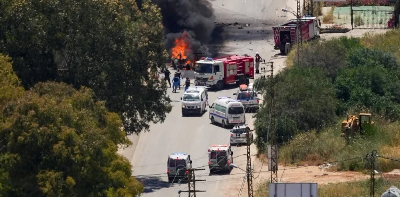 Livan ordusunun generalı və sürücüsü öldürüldü