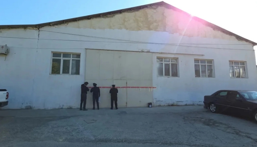 Bakıda mebel sexinin fəaliyyəti dayandırıldı - VİDEO