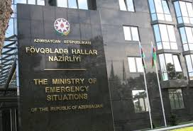 FHN çimərliklərdə təhlükəsizlik qaydaları ilə bağlı əhaliyə müraciət edib