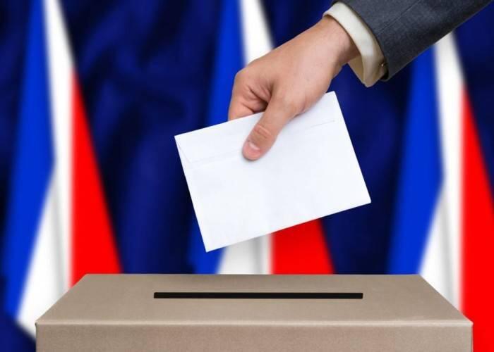 Fransada prezident seçkisinin tarixi məlum oldu