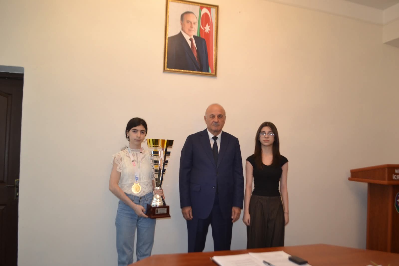 Təhsil və idman sahəsində uğur qazanan gənclərlə görüş