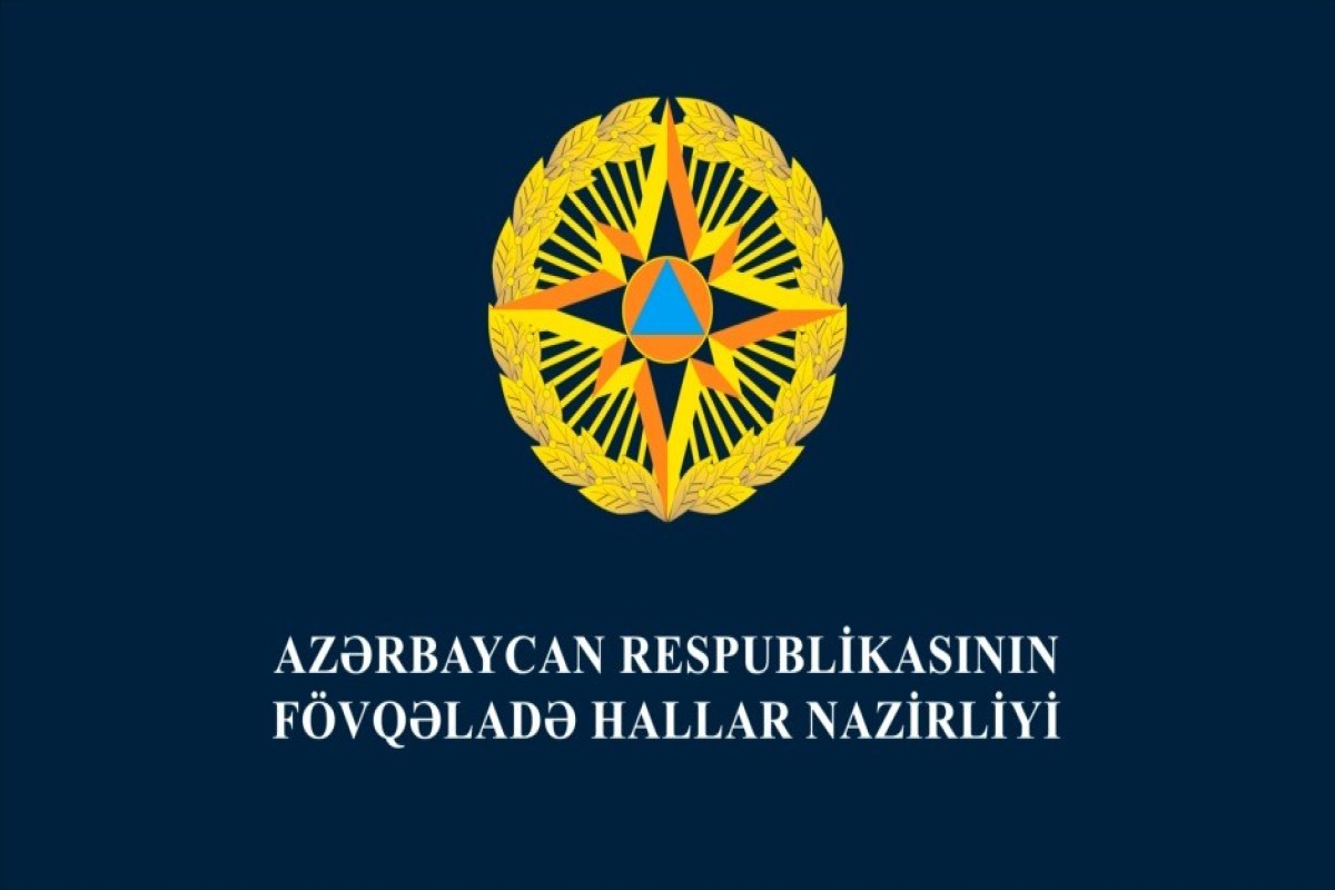 Ötən gün bağlı qapı arxasında qalan 2 nəfər xilas edilib, 1 nəfərin meyiti tapılıb