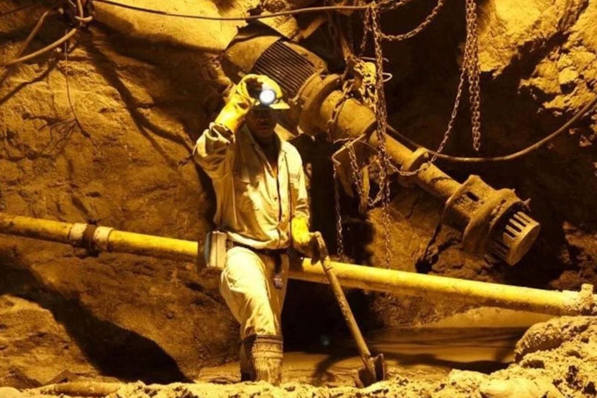 Sudanda qızıl mədəni çökdü: 15 ölü
